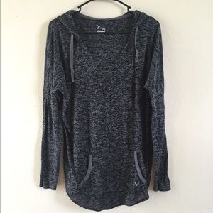 Old navy active long sleeve top
