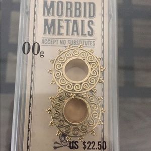 00g Brass Bali Sun Filigree plugs