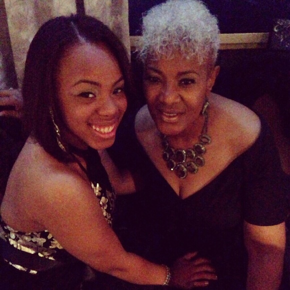 Meet Yours Truly Snoplatinum and her daughter Tee,