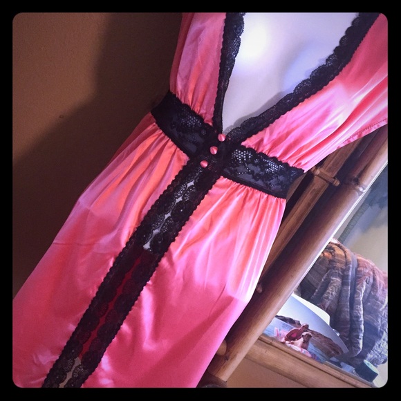 Love Haus by Beach Bunny Nighty Medium