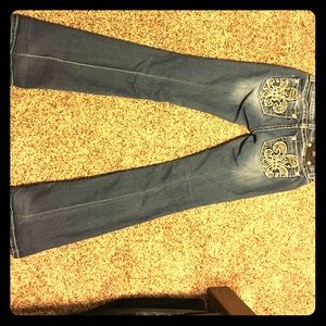 Miss Me jeans! No wear on them! Size 27!