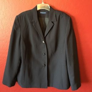 Size 24 Karen Scott suit jacket