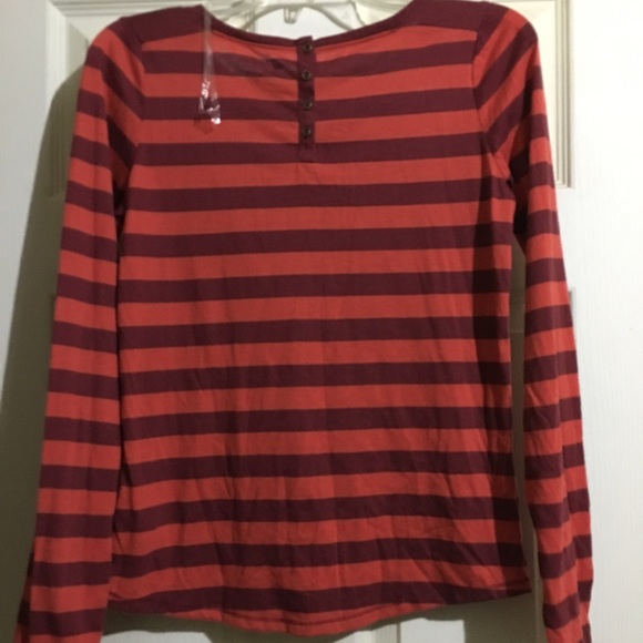 Top - Picture 3 of 4