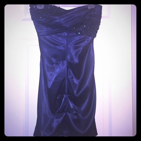 Strapless dress