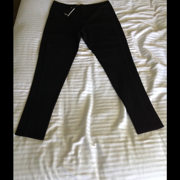 PREMISE STUDIO BRAND NEW SIZE LG - Picture 1 of 3