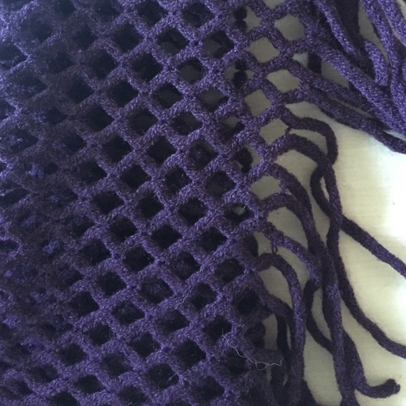 Chunky Knit Infinity Scarf - Picture 2 of 2