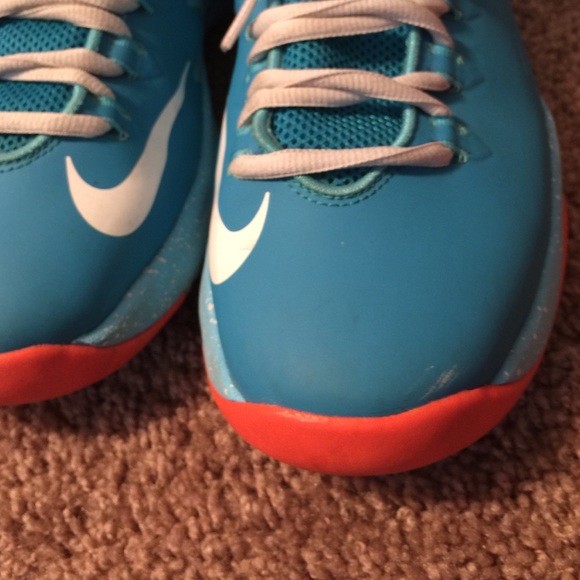 Easter KD's men size 7 - Picture 3 of 3