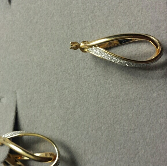 14k yellow gold twisted hoop earrings