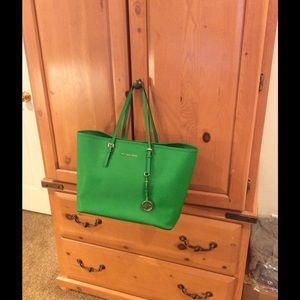 Michael Kors Tote