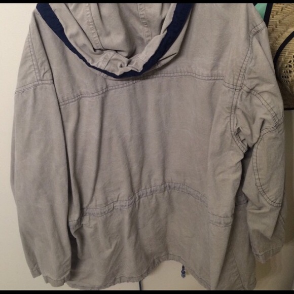 Jacket - Picture 4 of 4