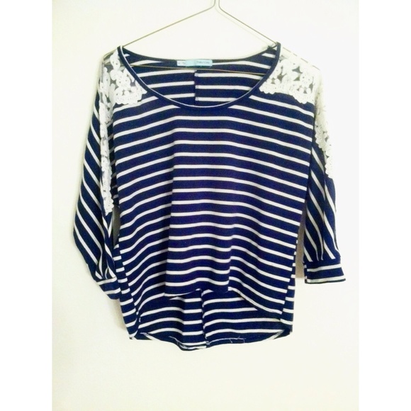 Navy Striped 3/4 Sleeve Top