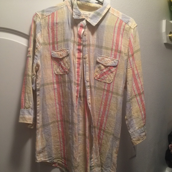 Womens plaid button up