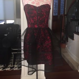 Betsey Johnson red and black dress