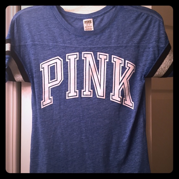 PINK t shirt barely worn