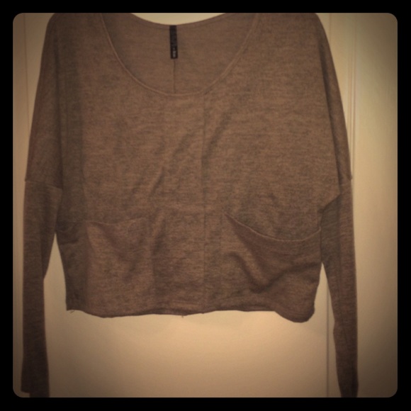 Crop top sweater