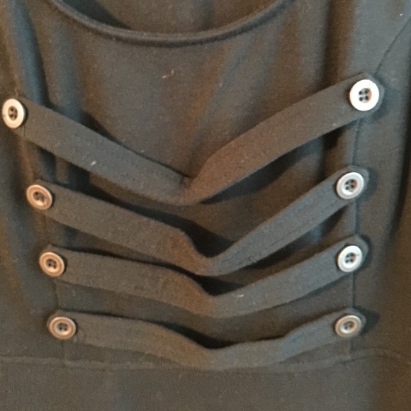 Black dress can't go wrong with it - Picture 2 of 3