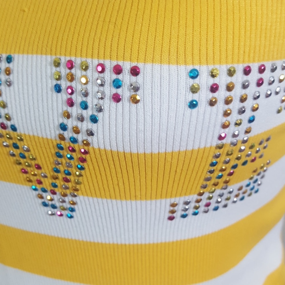 Active Basic Striped Yellow Racerback Top. M/L - Picture 5 of 6