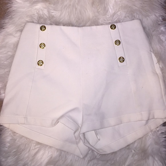 Sold white sailor shorts high waisted - Picture 2 of 2