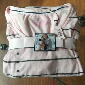 SALE!!Victoria's Secret Angel Sleep  in Light Pink