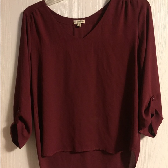 burgundy shirt - Picture 2 of 3