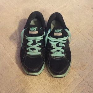 Nike Sneakers (Relentless 2)