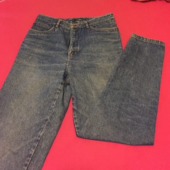 Medium wash jeans
