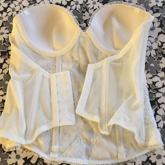 Bustier Bra - Picture 2 of 3