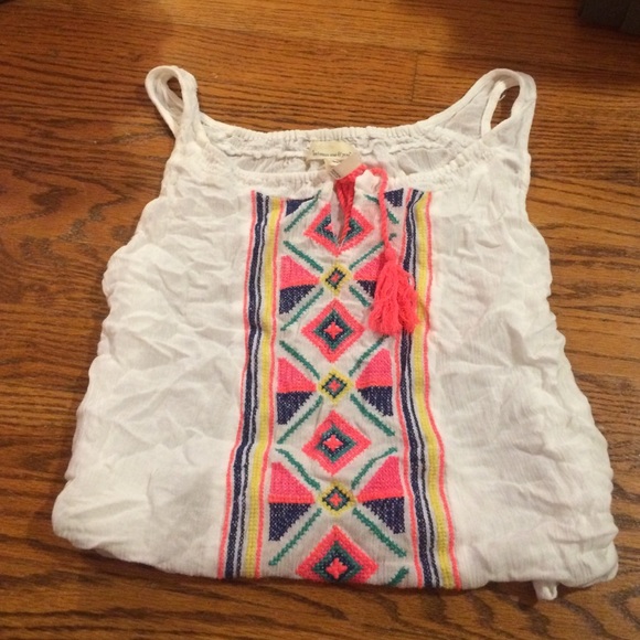 White tribal print cropped tank top