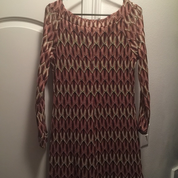 Long sleeve stretchy dress