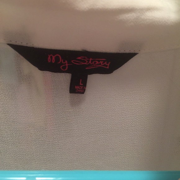 White Button Down Top - image 4