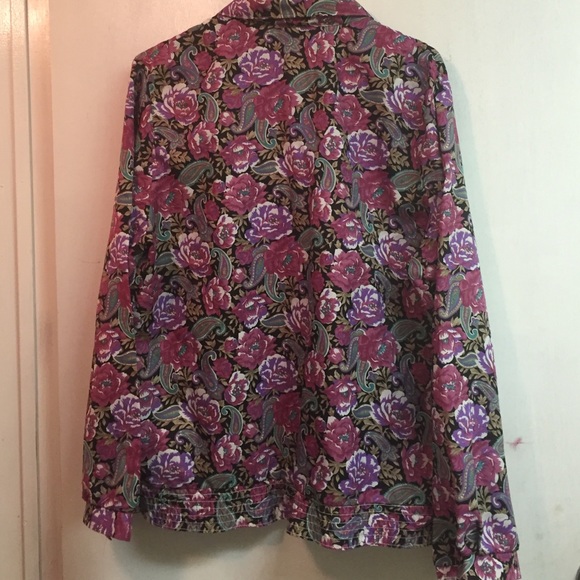Blouse - Picture 2 of 2