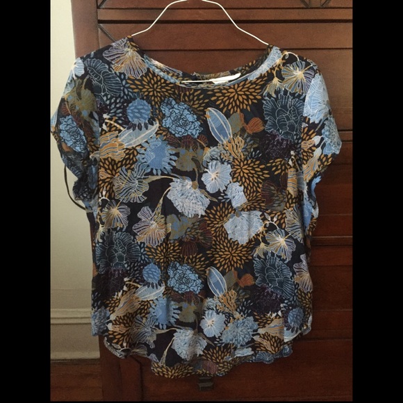 Printed Silk Blouse 🌺✨