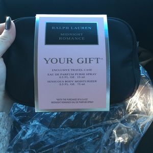 Ralph Lauren Midnight Romance gift set.