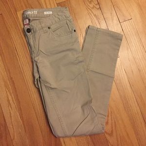Skinny khakis