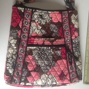 Pink Vera Bradley matching purse and wallet set