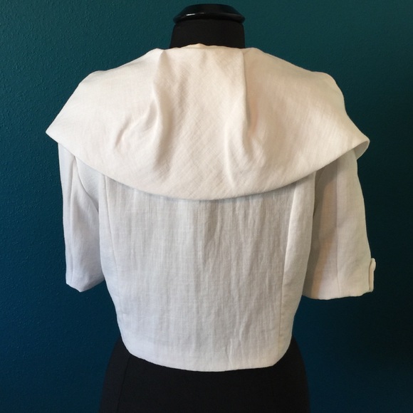 Cropped Jacket - Picture 2 of 4