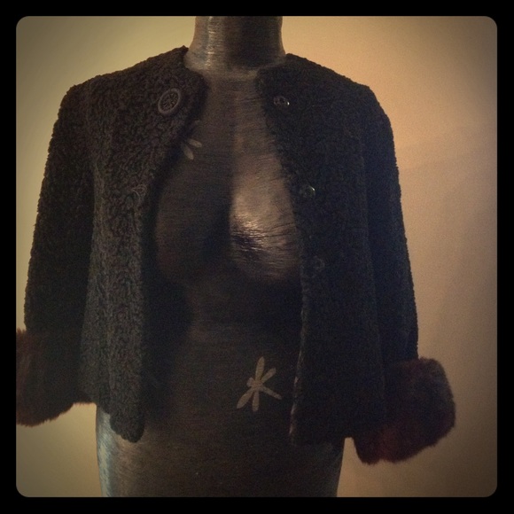 Vintage caplet