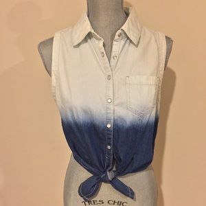 Forever 21 premium denim crop top EUC