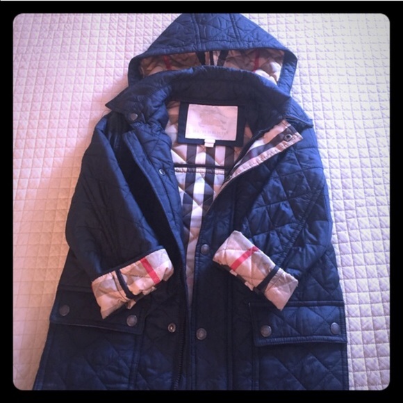 Burberry Navy Quilted Child Coat!