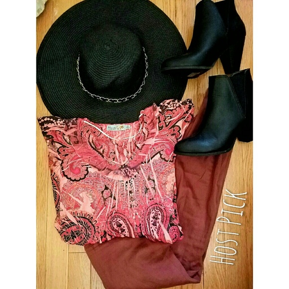 NWT| Unity World Wear {PETITE PAISLEY TOP} - Picture 3 of 9