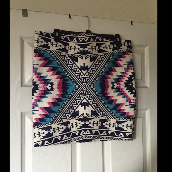 Aztec Print Bandage Mini Skirt