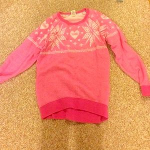 Cute PINK oversized sweater. Worn once.