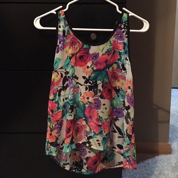 Wet Seal floral strapless blouse
