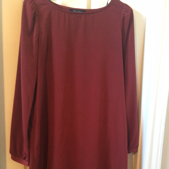 Red dress or tunic - Picture 1 of 1