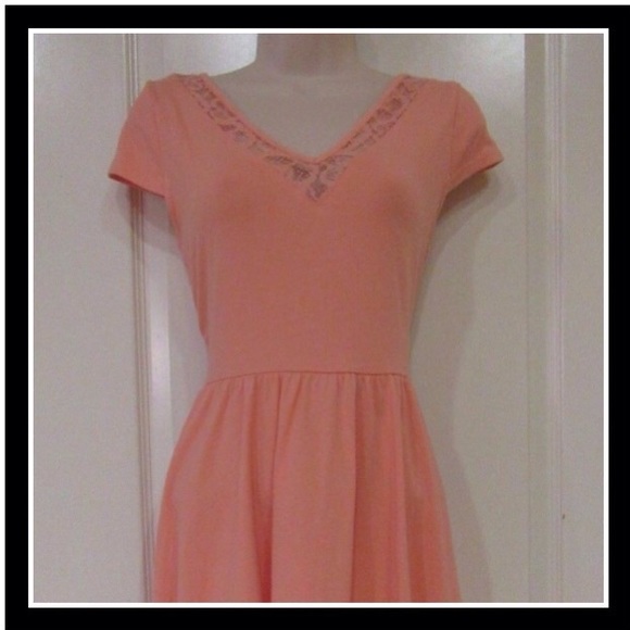 LC Lauren Conrad Coral Lace V-neck Knit Dress - Medium - Picture 3 of 5