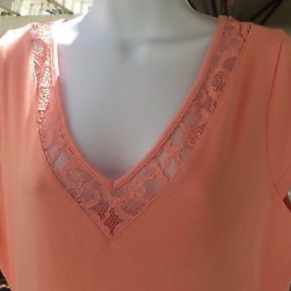 LC Lauren Conrad Coral Lace V-neck Knit Dress - Medium - Picture 4 of 5
