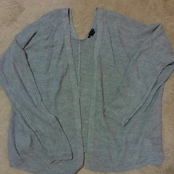 Cable knit cardigan
