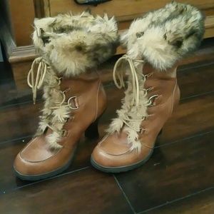 SALE! Brown lace up boots