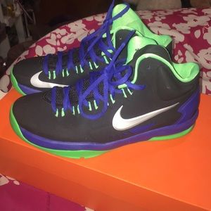 Nike boys KD V shoes