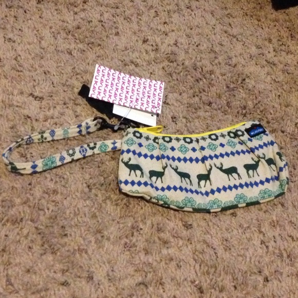 NWT KAVU wristlet